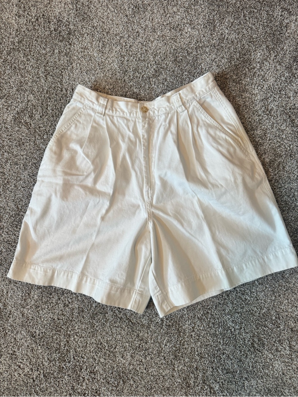 Vintage Patagonia High-Waist Women’s Shorts - White - Picture 1 of 3